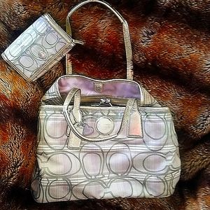 COACH (authentic) sholder bag & matching wallet